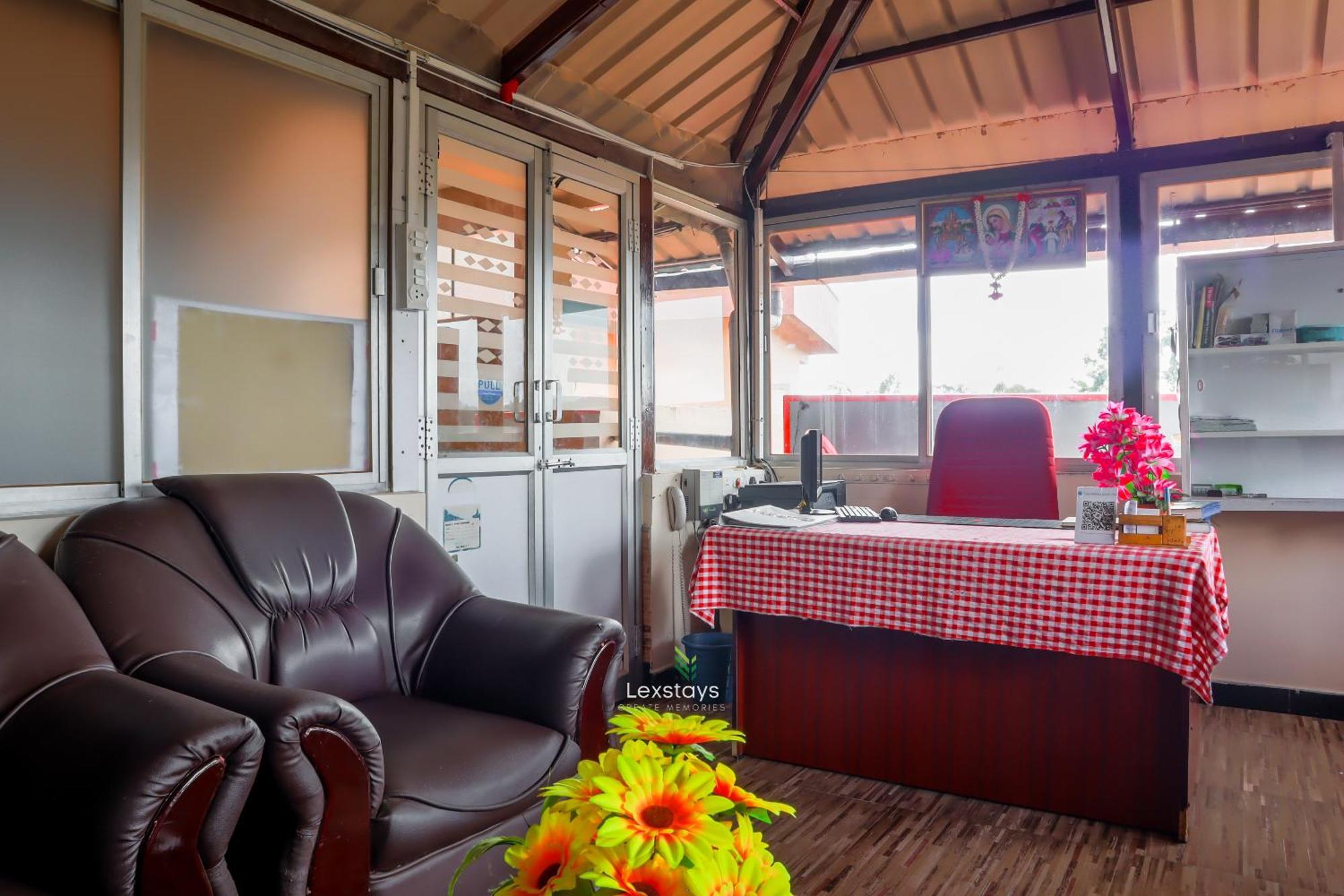 Vijaya Deepa Guest House By Lexstays Coonoor Luaran gambar